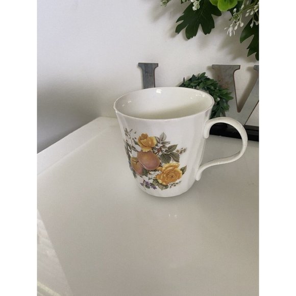Crown Trent Harvest Coffee Mug Staffordshire England Yellow Rose Apple Berries - Picture 15 of 16